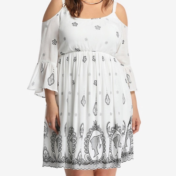 torrid Dresses & Skirts - Torrid Barbie cold shoulder dress